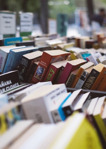 Booktalk - bøger, beats og viral vibe (online) - Klik for at tilmelde dig