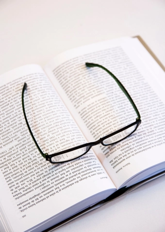 LÆSEBOOST  - Klik for at tilmelde dig