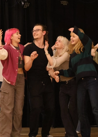 IMPULS - TEATERHOLD  - Klik for at tilmelde dig